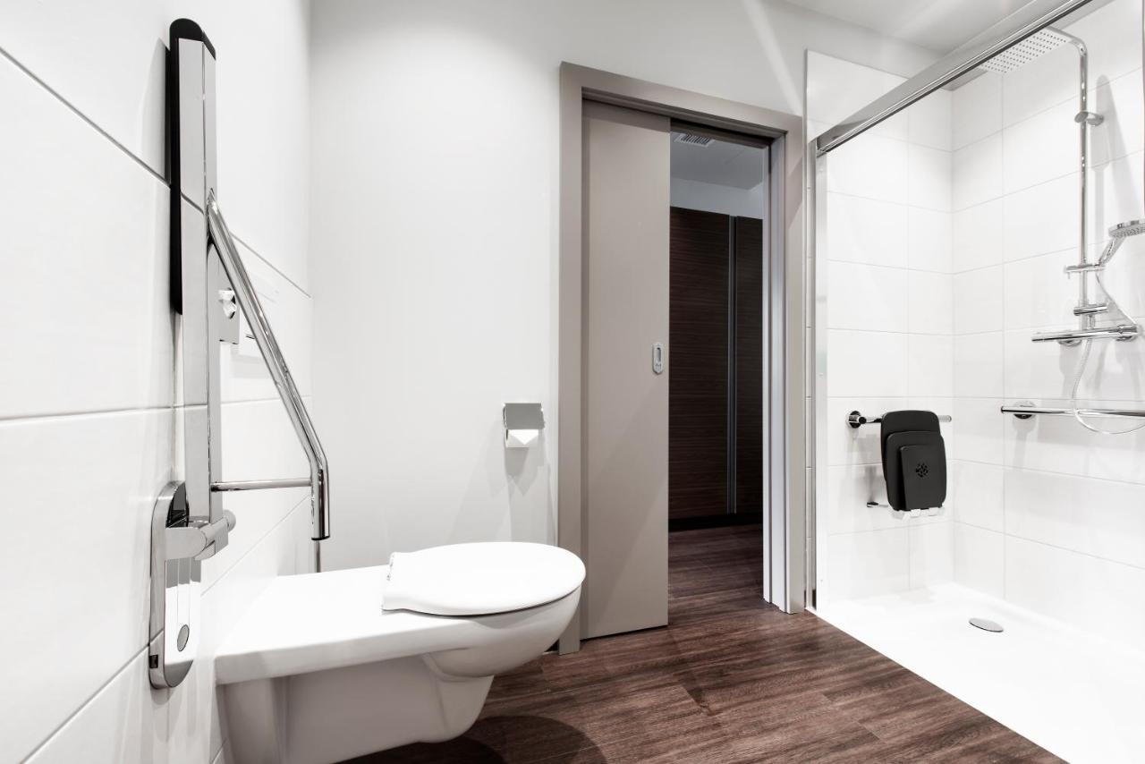 Nuhr Medical - Hotel & Restaurant Senftenberg Екстериор снимка